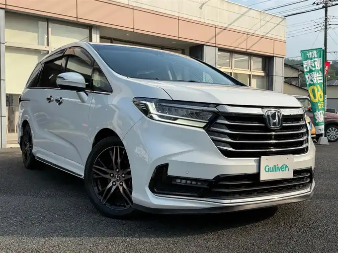 新着情報“オデッセイハイブリッドe:HEVアブソルート・EX”2021年式プラチナホワイトパール入荷しました！