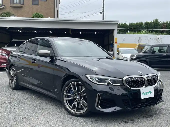 新着情報“３シリーズM340i xDrive”2020年式サファイアブラックP入荷しました！