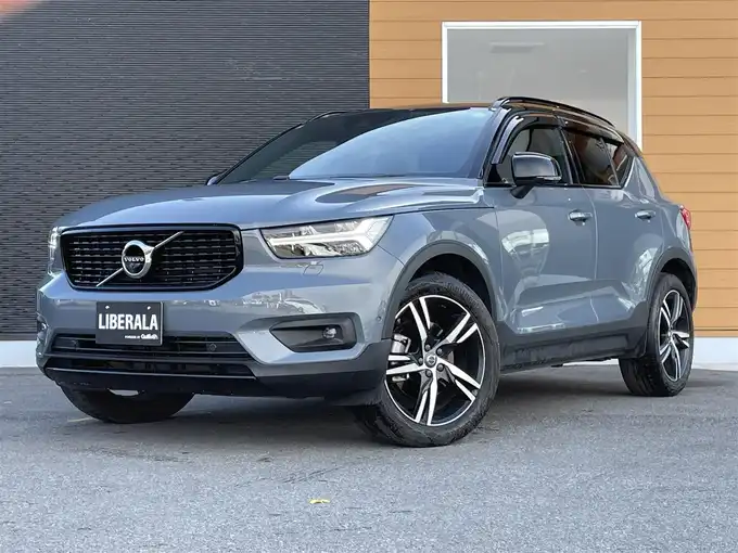 新着情報“ＸＣ４０B4 AWD Rデザイン”2020年式グレー入荷しました！