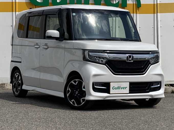 新着情報“Ｎ－ＢＯＸカスタムG・Lターボホンダセンシング”2019年式プラチナホワイトパール入荷しました！