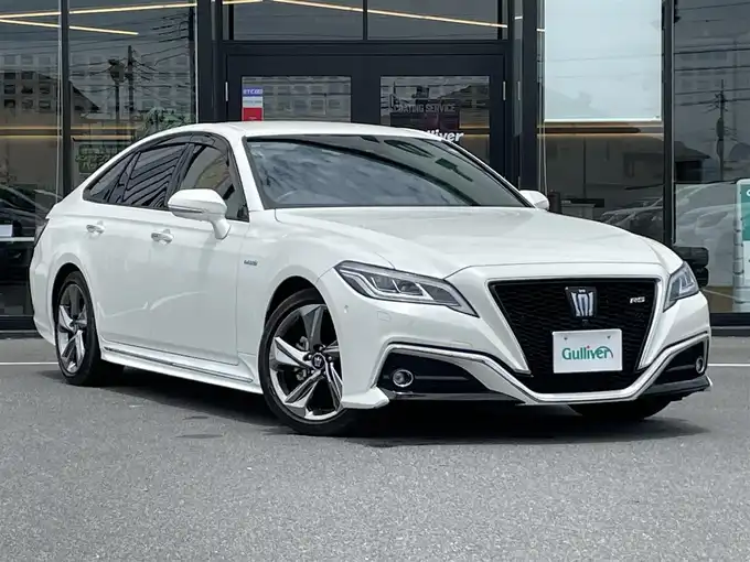 新着情報“クラウンハイブリッドRSアドバンス”2018年式ホワイトパールクリスタルシャイン入荷しました！