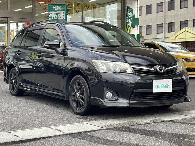 新着情報“カローラフィールダー1．5G エアロツアラー”2012年式ブラックマイカ入荷しました！