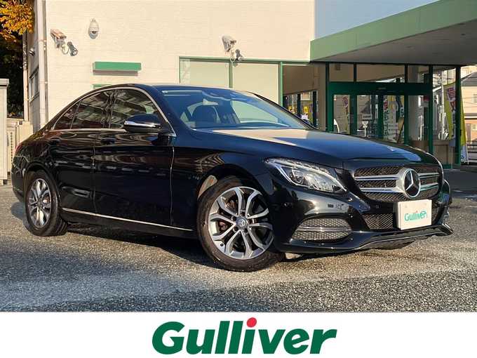 新着情報“ＣクラスC200アバンギャルド”2015年式黒入荷しました！