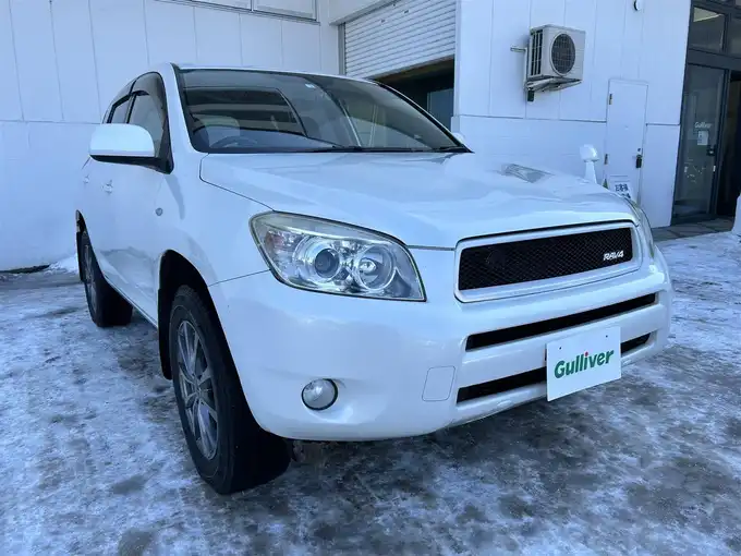 新着情報“ＲＡＶ４G”2008年式ホワイトパールクリスタルシャイン入荷しました！