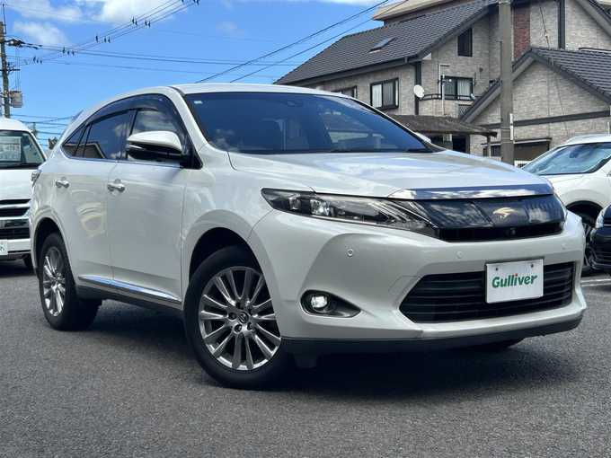 新着情報“ハリアープレミアム アドバンスドパッケージ”2014年式ホワイトパールクリスタルシャイン入荷しました！