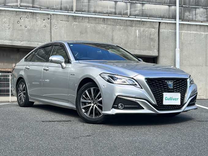 新着情報“クラウンハイブリッドS Cパッケージ”2019年式プレシャスシルバー入荷しました！