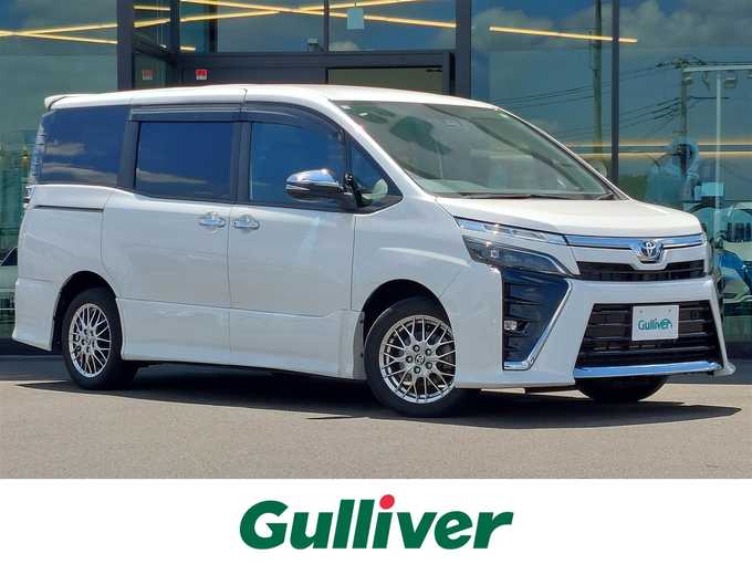 新着情報“ヴォクシーハイブリッドZS 煌Ⅲ”2020年式ホワイトパールクリスタルシャイン入荷しました！