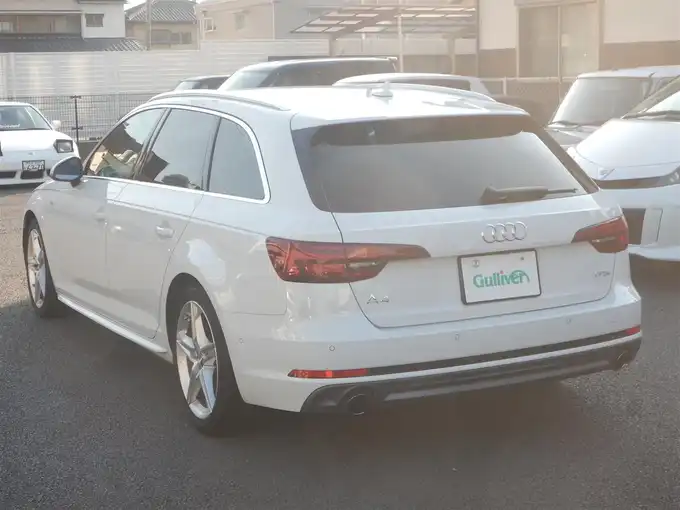 車両画像03