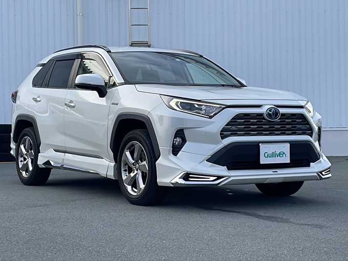 新着情報“ＲＡＶ４ハイブリッドG”2020年式ホワイトパールクリスタルシャイン入荷しました！