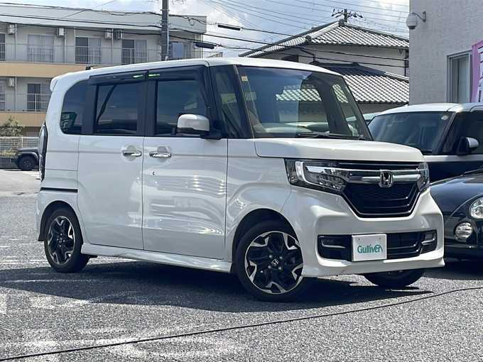 新着情報“Ｎ－ＢＯＸカスタムG・Lターボホンダセンシング”2020年式プラチナホワイトパール入荷しました！