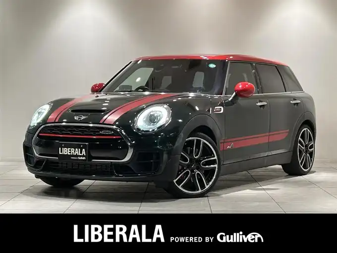 新着情報“ＭＩＮＩジョンクーパーワークス クラブマン”2017年式緑入荷しました！