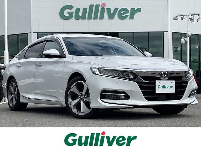 新着情報“アコードEX”2022年式プラチナホワイトパール入荷しました！