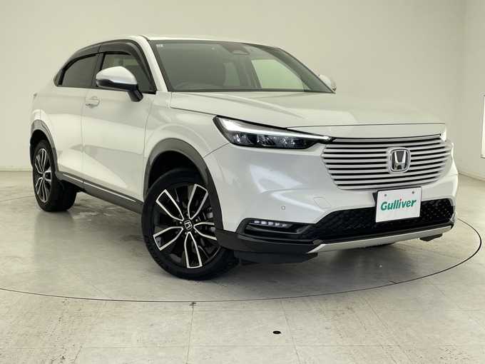 新着情報“ヴェゼルe:HEV Z”2021年式プラチナホワイトパール入荷しま