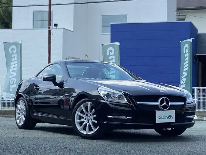 新着情報“ＳＬＫ２００ブルーエフィシェンシー トレンド”2013年式オブシディアンブラック入荷しました！