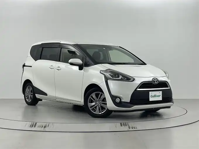 新着情報“シエンタG”2016年式ホワイトパールクリスタルシャイン入荷しました！