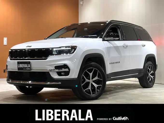 新着情報“ジープ・コマンダーリミテッド”2023年式パール入荷しました！