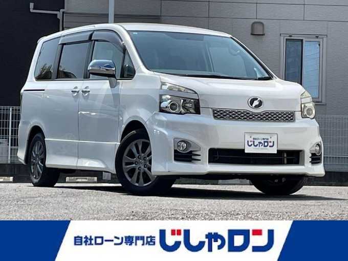 新着情報“ヴォクシーZS 煌”2011年式ホワイトパールクリスタルシャイン入荷しました！