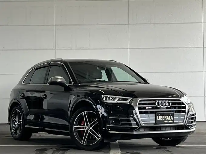 新着情報“ＳＱ５ベースグレード”2020年式黒入荷しました！