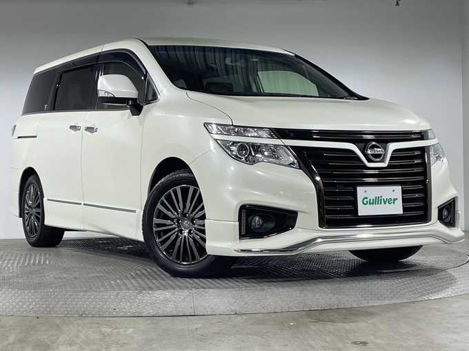 新着情報“エルグランド250ハイウェイスターS ジェットブラックアーバンクロム”2018年式ブリリアントホワイトパール入荷しました！