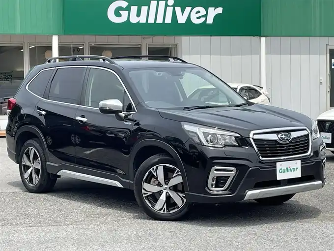 新着情報“フォレスターアドバンス”2019年式クリスタルブラックシリカ入荷しました！