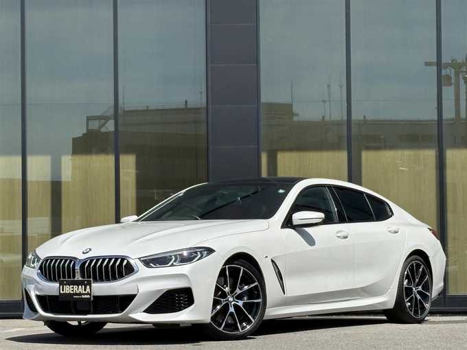 新着情報“８シリーズ840d xDrive グランクーペ”2019年式ミネラルホワイト入荷しました！