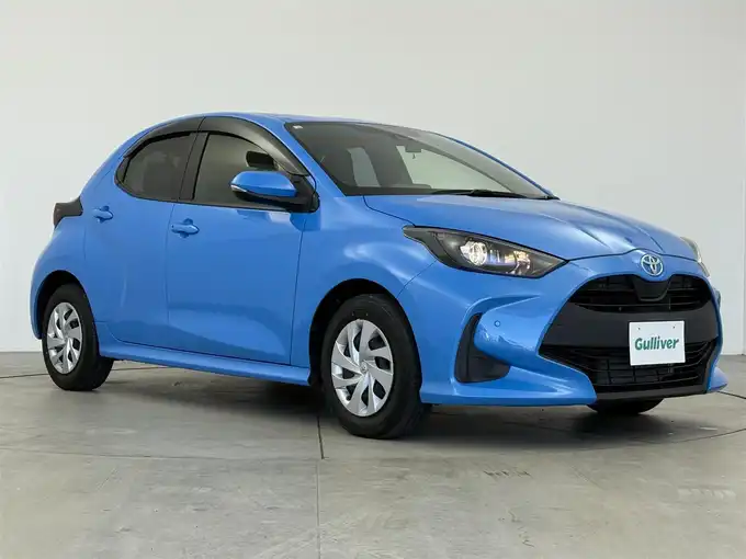 新着情報“ヤリスG”2020年式青入荷しました！