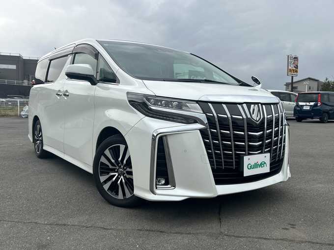 新着情報“アルファード2．5S Cパッケージ”2018年式ホワイトパールクリスタルシャイン入荷しました！