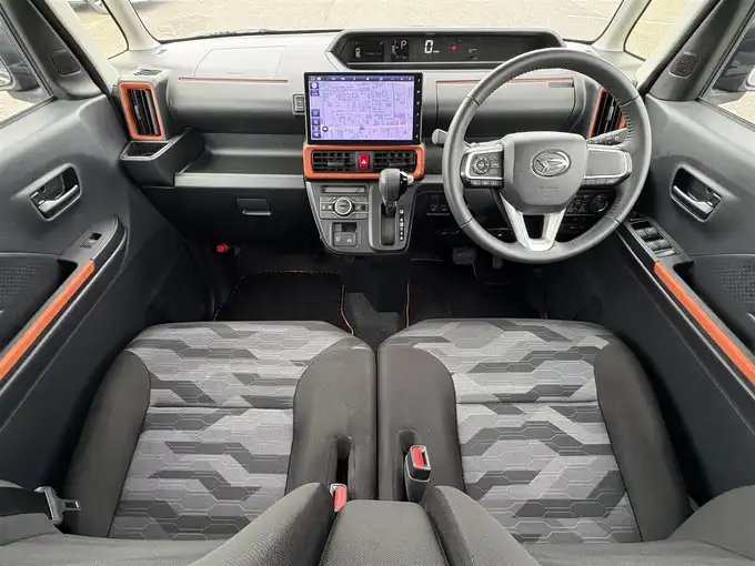 新着情報“タントファンクロスターボ eco IDLE非装着車”2023年式