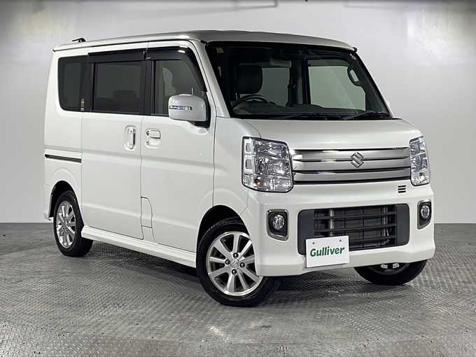 新着情報“エブリイワゴンPZターボスペシャル 標準ルーフ”2020年式パールホワイト入荷しました！