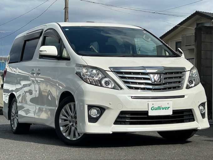 新着情報“アルファード240S”2013年式ホワイトパールクリスタルシャイン入荷しました！