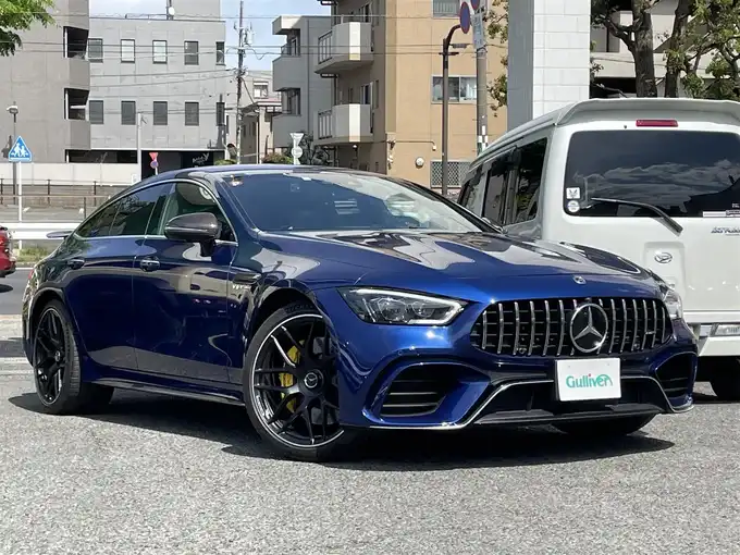 新着情報“ＡＭＧ ＧＴ63 S 4マチック+”2019年式青Ｍ入荷しました！