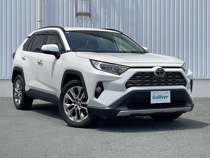 新着情報“ＲＡＶ４G Zパッケージ”2019年式ホワイトパールクリスタルシャイン入荷しました！