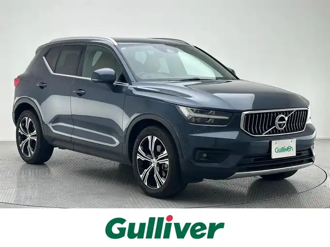 新着情報“ＸＣ４０B4 AWD インスクリプション”2021年式紺入荷しました！