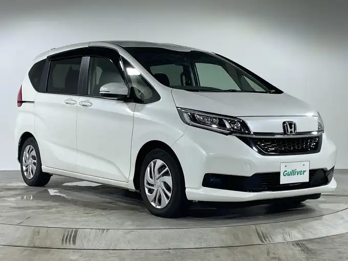 新着情報“フリードG・ホンダセンシング”2020年式プラチナホワイトパール入荷しました！