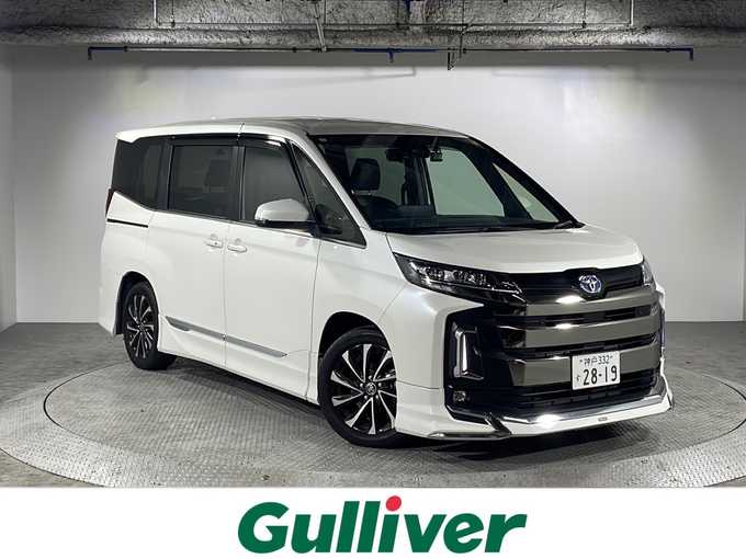 新着情報“ノアハイブリッドS－Z”2023年式ホワイトパールクリスタルシャイン入荷しました！