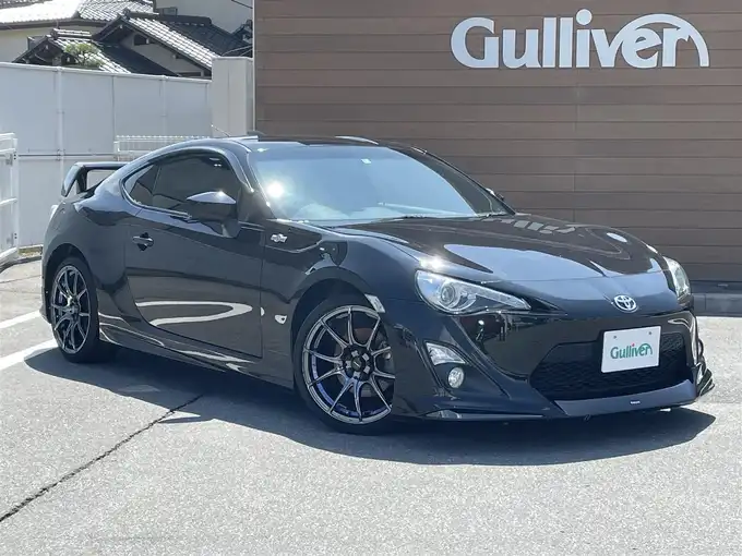 新着情報“８６GT”2014年式クリスタルブラックシリカ入荷しました！
