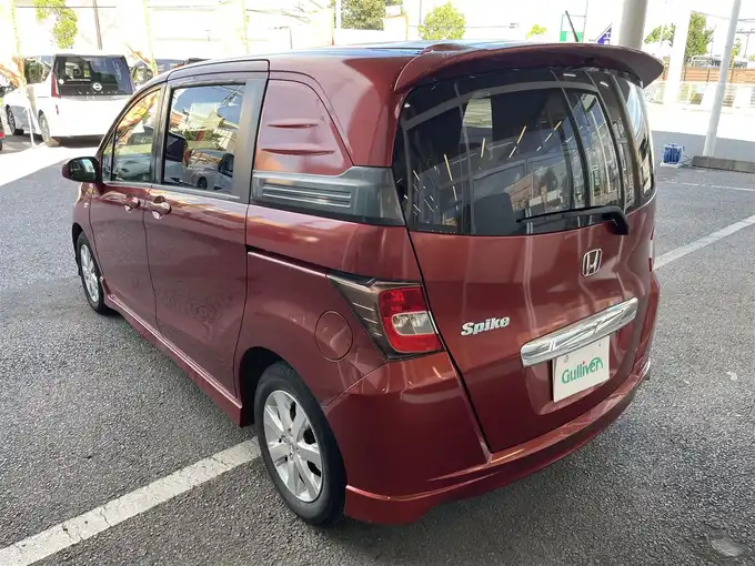 車両画像02