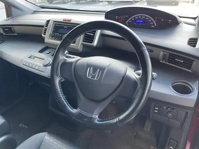 車両画像03