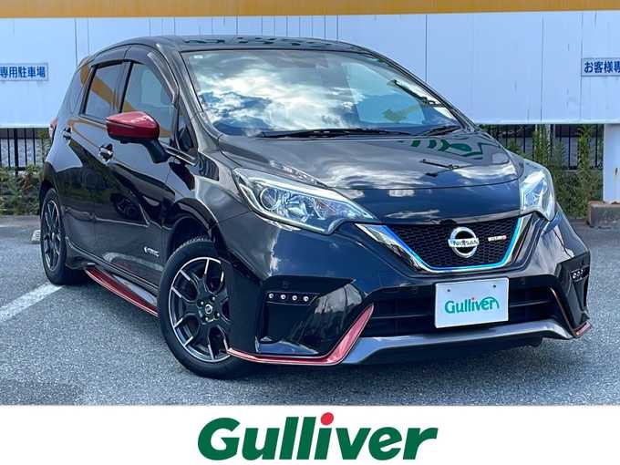 新着情報“ノートe－パワーニスモ”2017年式スーパーブラック入荷しました！