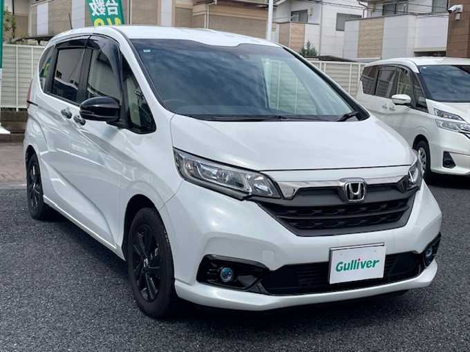 新着情報“フリードGブラックスタイル”2023年式プラチナホワイトパール入荷しました！