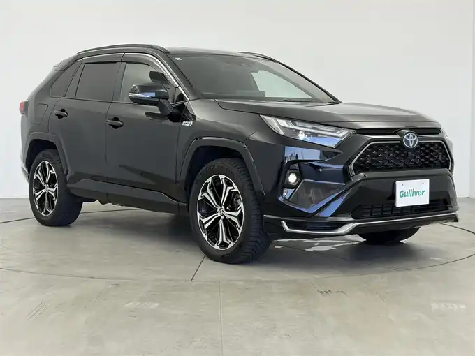 新着情報“ＲＡＶ４ ＰＨＶZ”2023年式アティチュードブラックマイカ入荷しました！