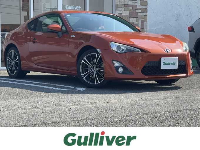 新着情報“８６GT”2015年式オレンジメタリック入荷しました！