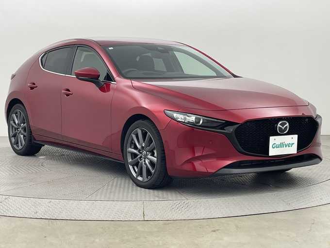 新着情報“ＭＡＺＤＡ３ファストバック15Sツーリング”2020年式ソウルレッドクリスタルM入荷しました！