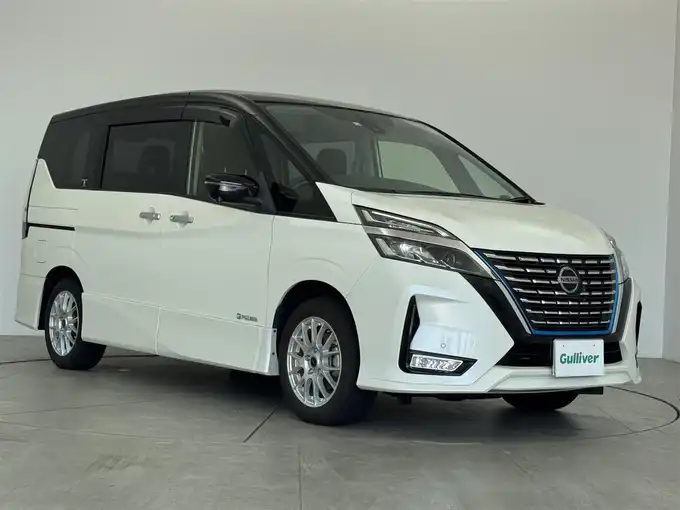 新着情報“セレナe－パワー ハイウェイスターV”2020年式ブリリアントホワイトパール 2トーン入荷しました！