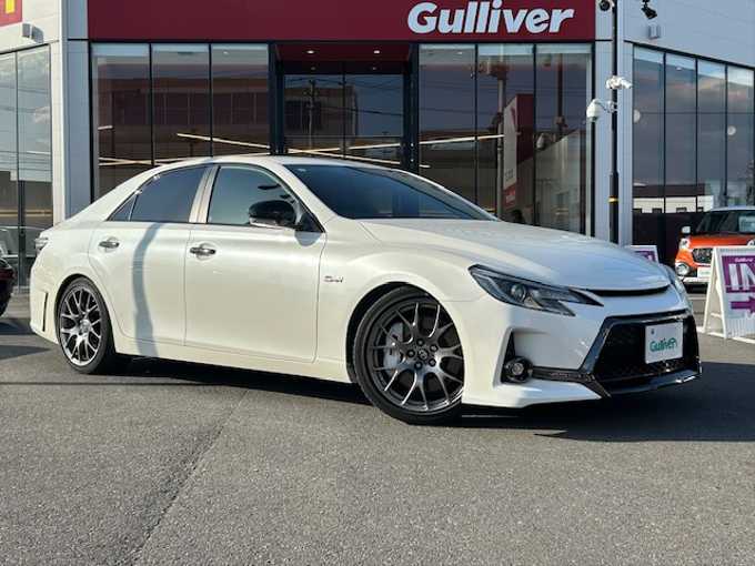 新着情報“マークＸGRMN”2019年式ホワイトパールクリスタルシャイン入荷しました！