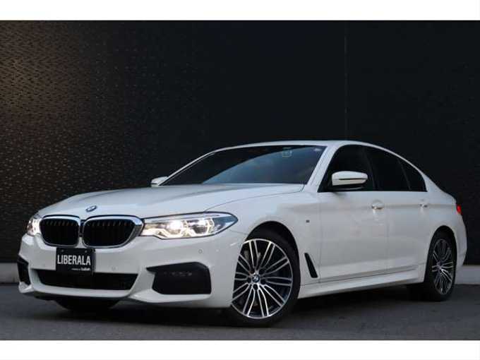 新着情報“５シリーズ540i Mスポーツ”2018年式アルピンホワイトⅢ入荷しました！
