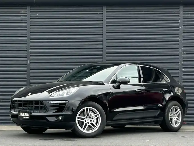 新着情報“マカンマカンS”2016年式ジェットブラック入荷しました！