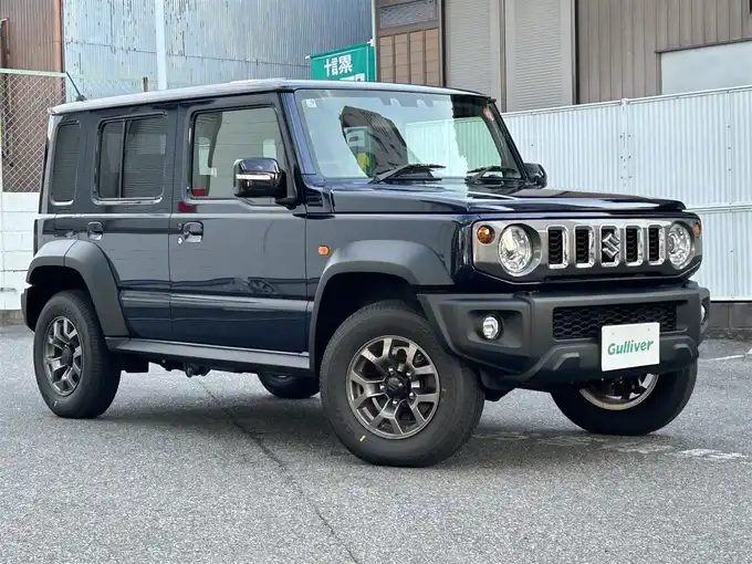 新着情報“ジムニーノマドFC”2025年式紺入荷しました！