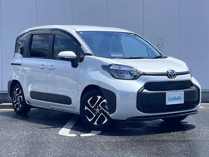 新着情報“シエンタハイブリッドG”2024年式プラチナホワイトパールマイカ入荷しました！