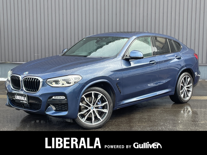 新着情報“Ｘ４xDrive 30i Mスポーツ”2018年式ファイトニックブルー入荷しました！